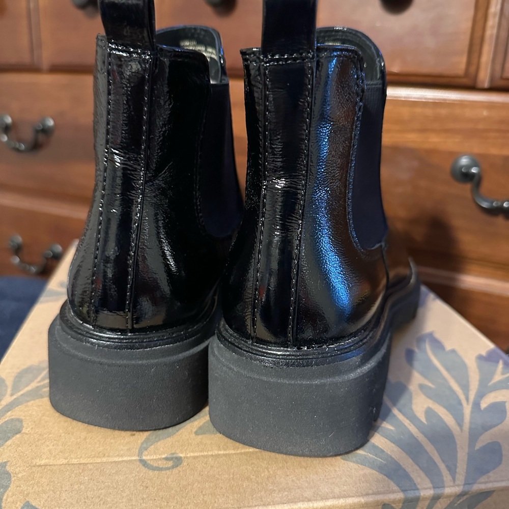 Practically NIB Softt black booties - Picture 9 of 10